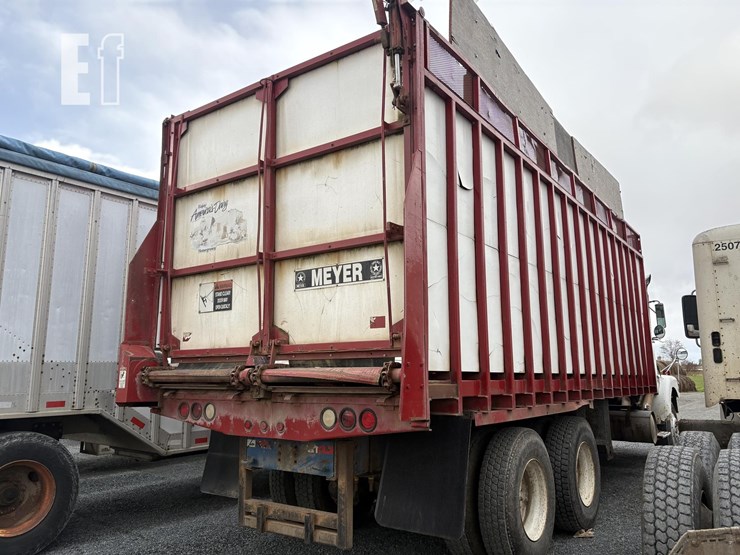 1995-white/gmc-wg64-image-3