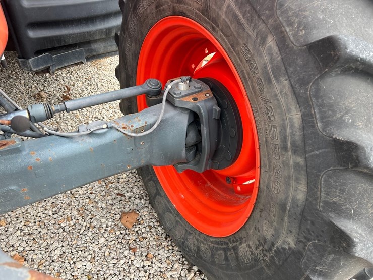 2017-kubota-m7-151-premium-image-30