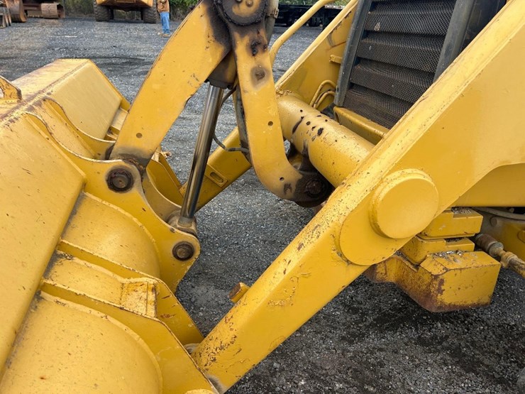 2001-caterpillar-420d-image-10