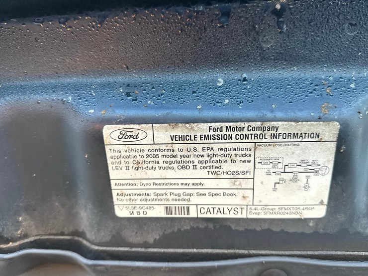 2005-ford-f150-image-32