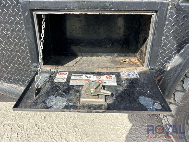 2013-ford-f450-image-24