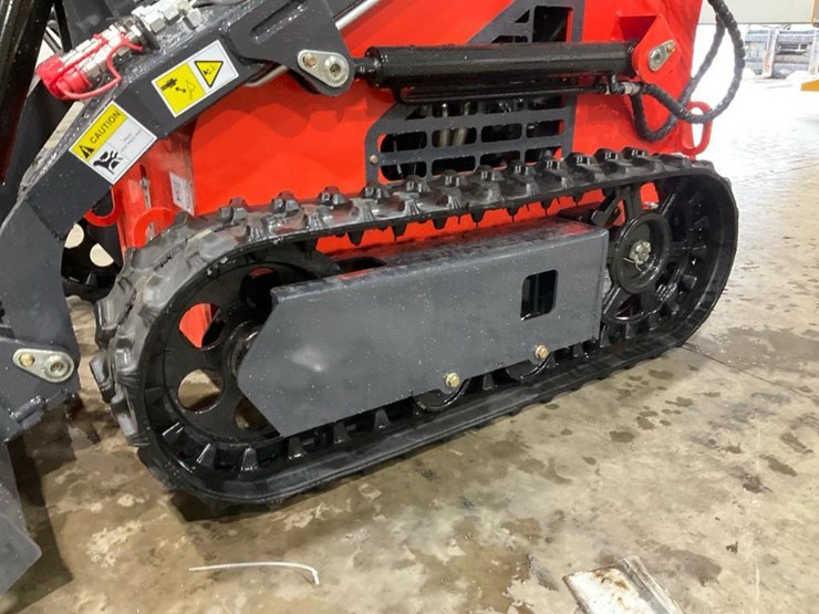 #1011-•-unused-ky380-mini-skid-steer-image-13