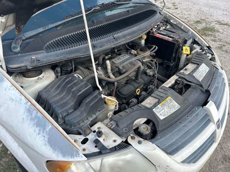 2005-dodge-grand-caravan-image-8