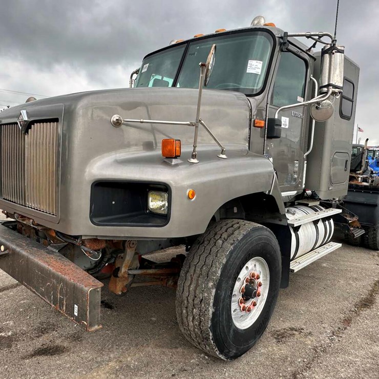 2009 INTERNATIONAL PAYSTAR 5600i