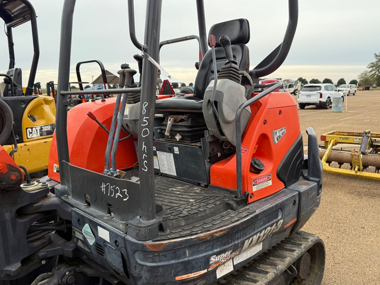 kubota-kx121-3-image-27