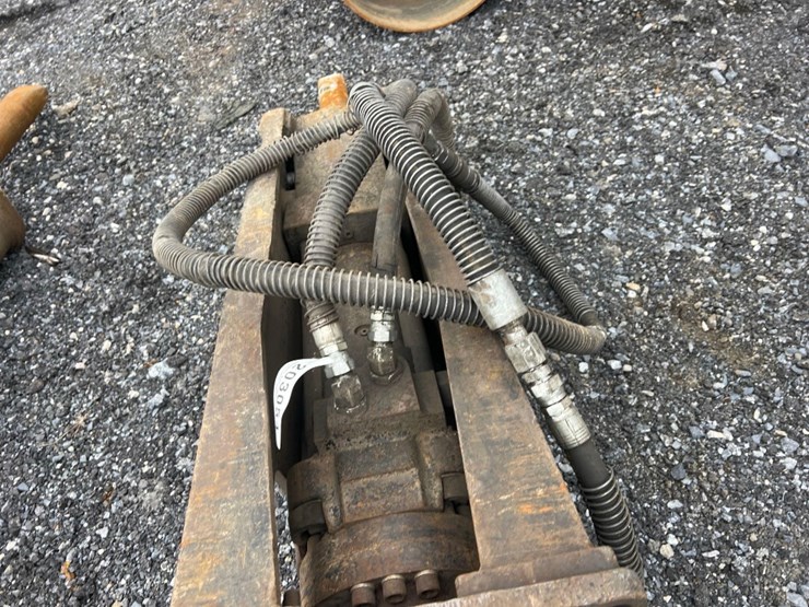 caterpillar-h90c-hyd-hammer-image-6