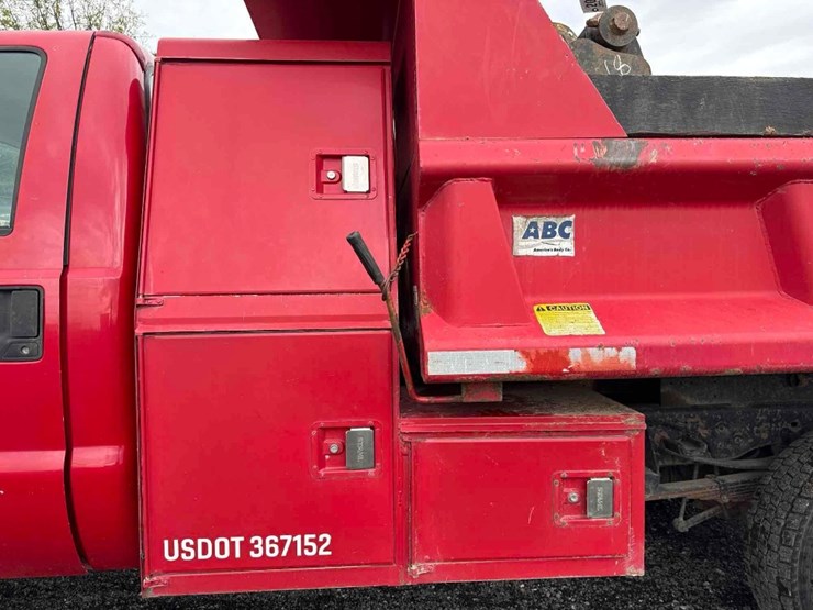 2005-ford-f450-xl-image-14