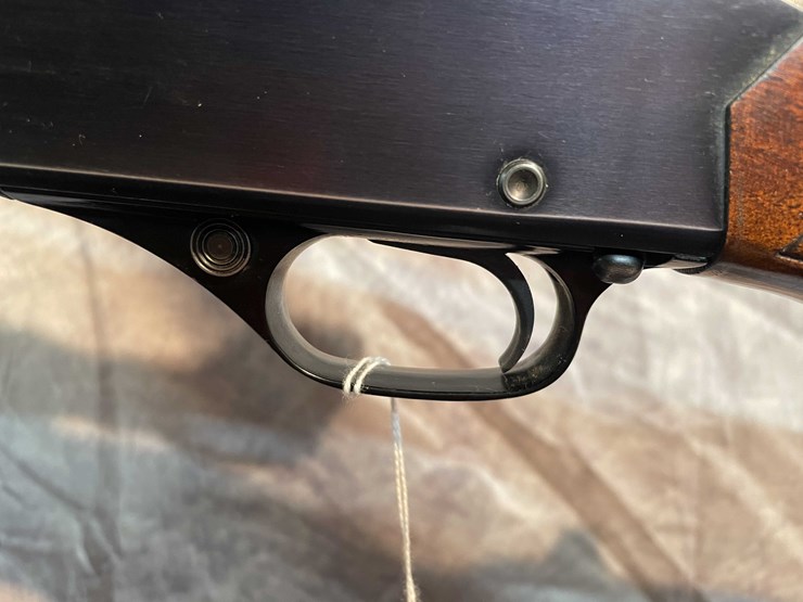 #2104-•-winchester-model-120-12-ga.-pump-action-shotgun,-sn:-l737023-image-17