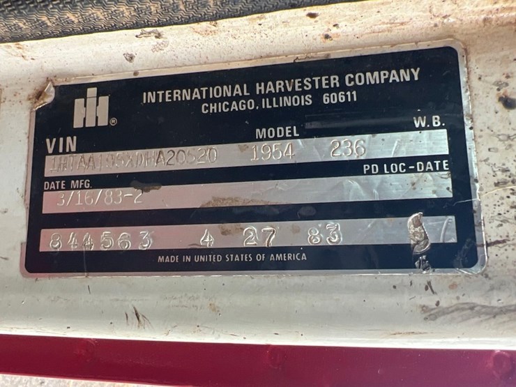 1983-international-s-series-water-truck-image-30