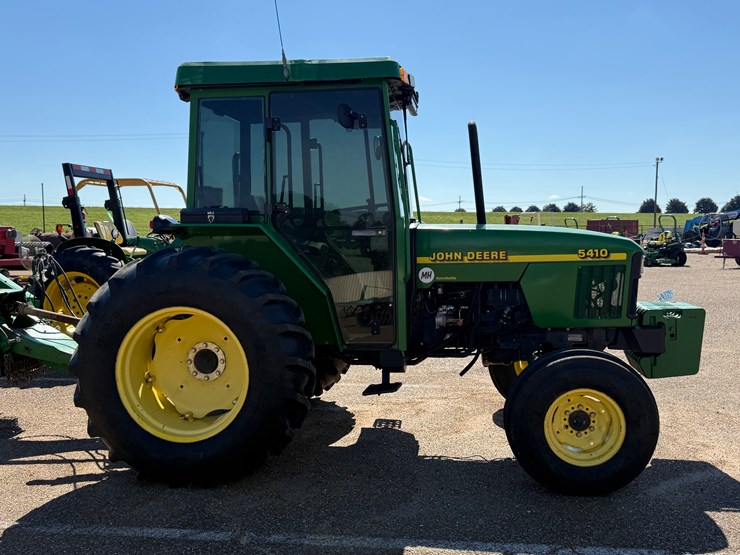 john-deere-5410-image-10
