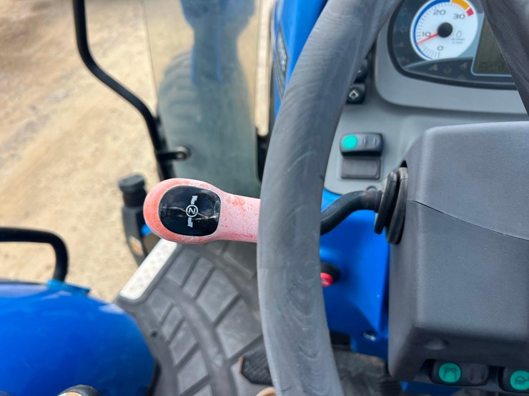 2020-new-holland-workmaster-105-image-20