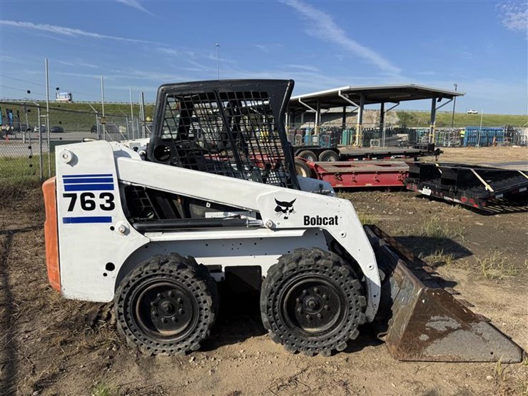 2002-bobcat-763-image-6