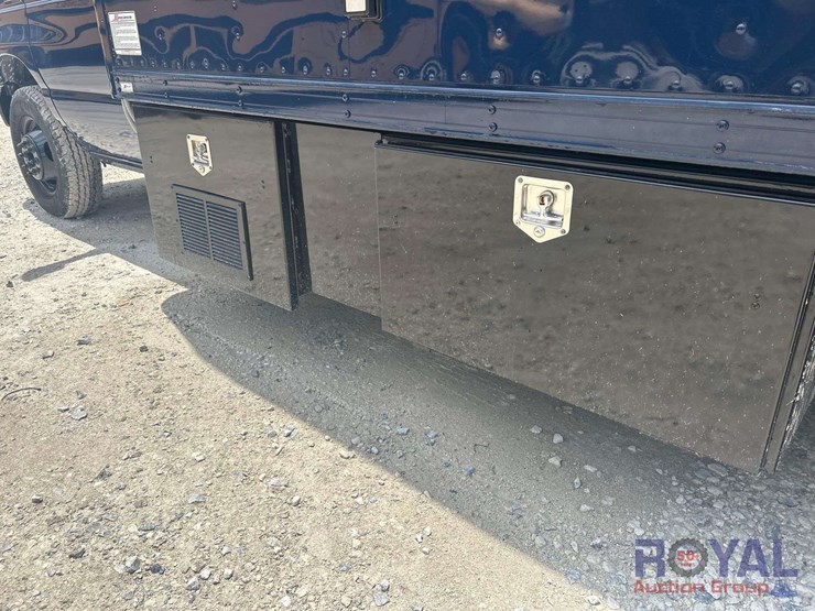 2007-ford-e450-image-43