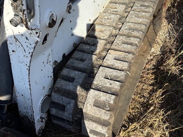 2017-bobcat-t770-image-16