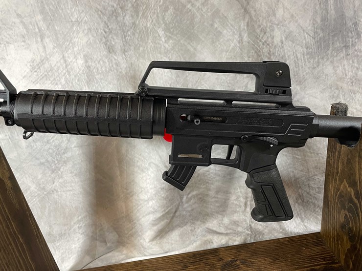 #2041-•-rock-island-arms-tm-22-22-lr-semi-auto-rifle,-sn:-tg970-23a95436-image-8