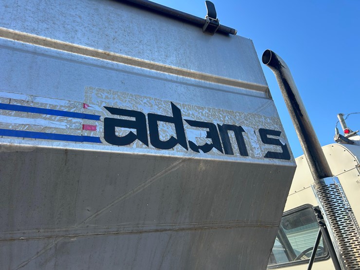 2011-mack-tender-truck-w/adams-rear-discharge-bed-auger-image-45