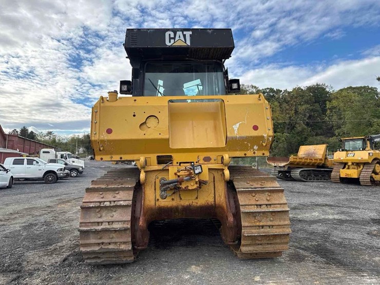 2011-caterpillar-d7e-image-7