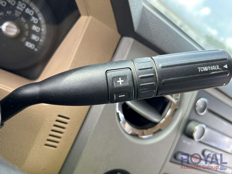 2013-ford-f450-image-15