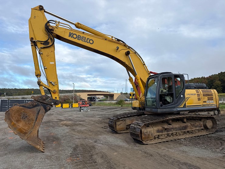 2015-kobelco-sk350-lc-9-image-1