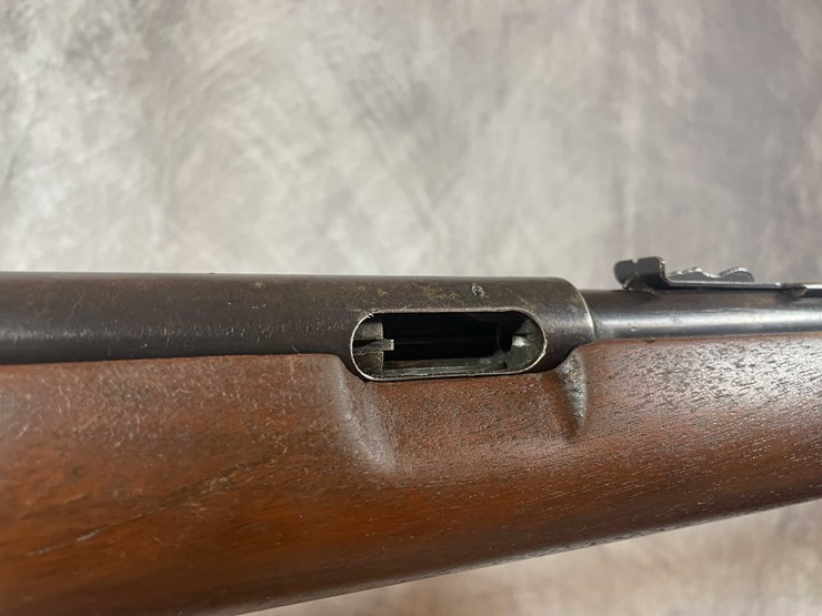 #2075-•-winchester-model-74-22-lr-semi-auto-rifle,-sn:-160604a-image-22