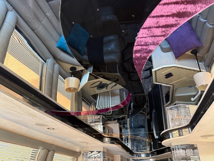 #7462-•-1994-liberty-prevost-coach-tour-bus-*nice!-image-21