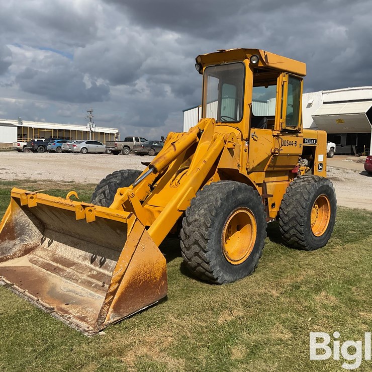JOHN DEERE 544