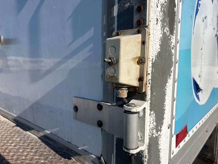 2010-ford-f450-image-24