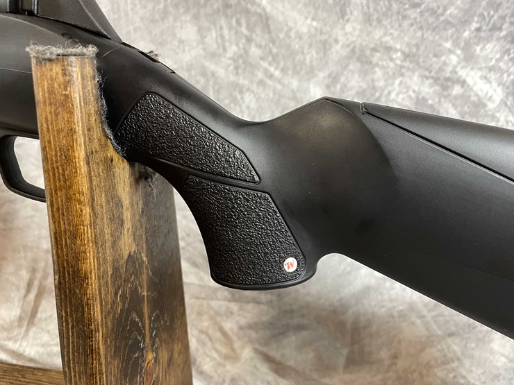 #2050-•-winchester-xpr-300-win-mag-bolt-action-rifle,-sn:-pt14723yw357-image-12