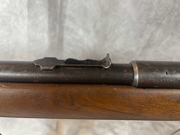 #2075-•-winchester-model-74-22-lr-semi-auto-rifle,-sn:-160604a-image-12