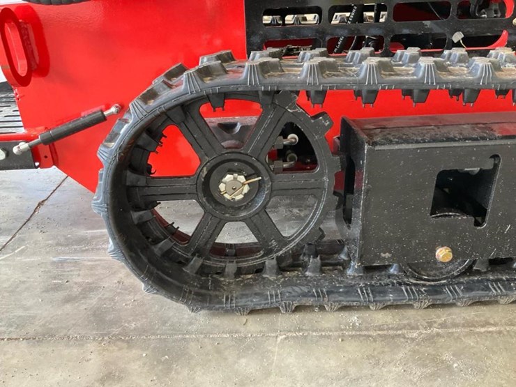 #1017-•-unused-future-ft380r-mini-skid-steer-image-44