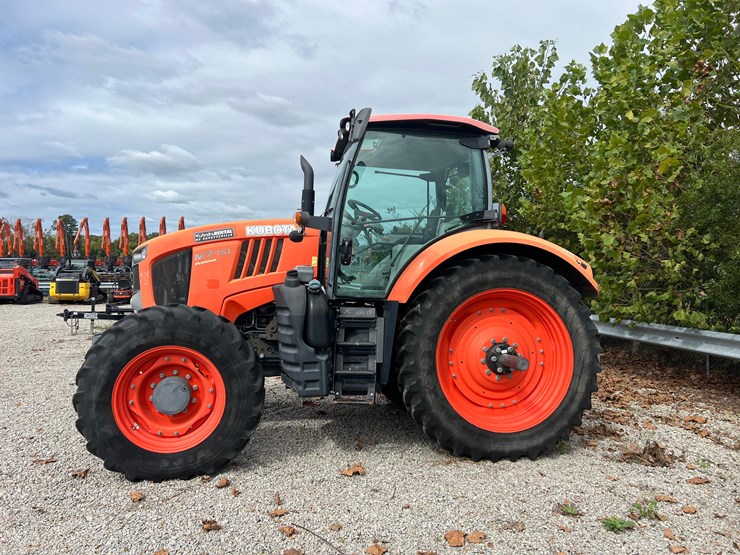 2017-kubota-m7-151-premium-image-7
