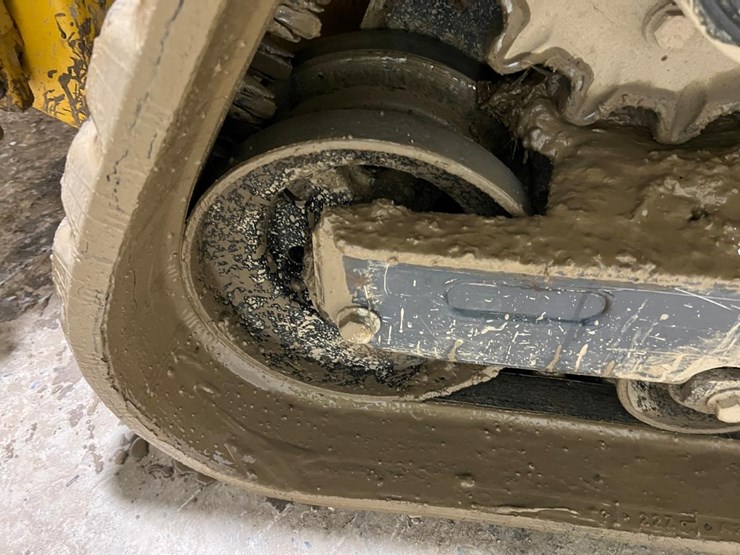 2023-deere-333g-image-20