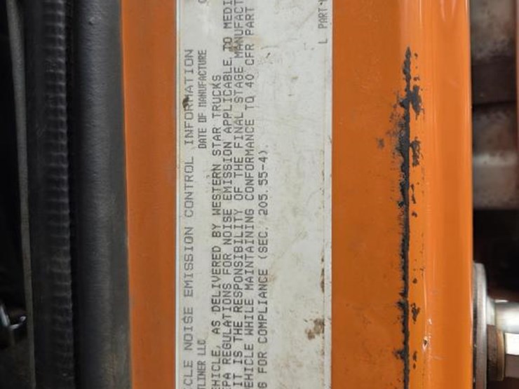 #2291-•-2003-western-star-quad-axle-dump-truck-image-108