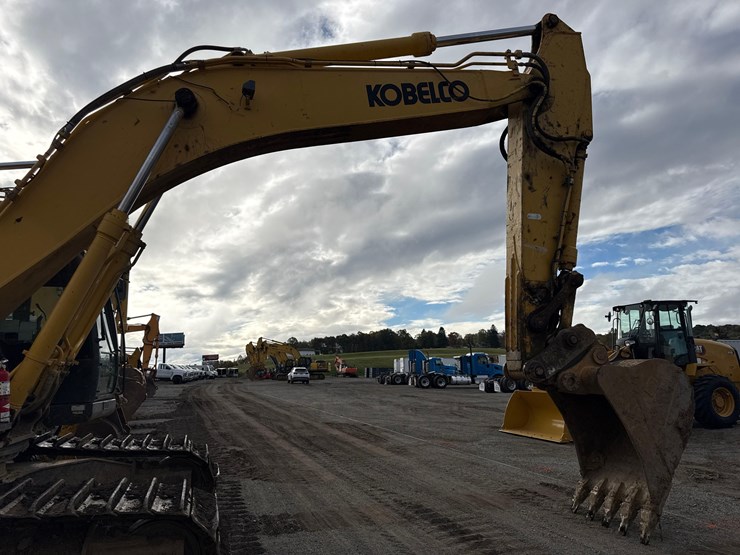 2015-kobelco-sk350-lc-9-image-8