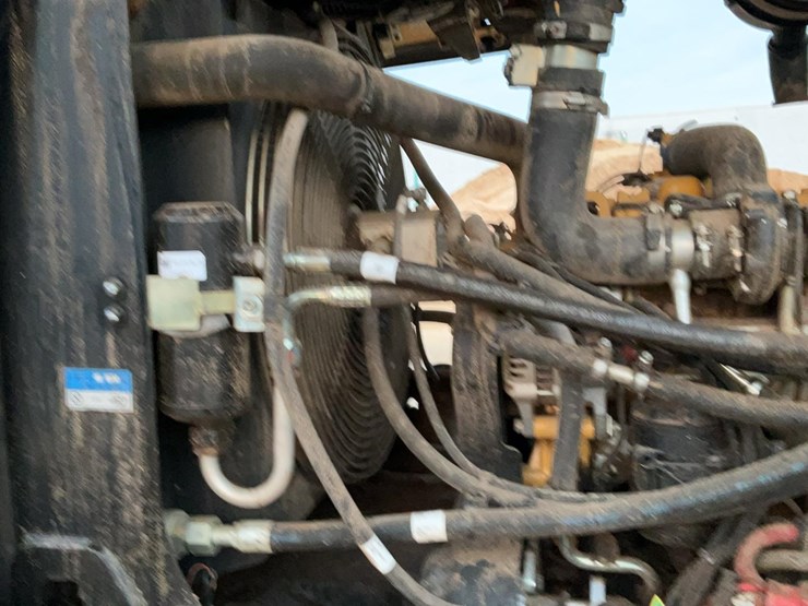 2014-caterpillar-914k-image-38