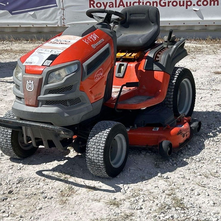 2013 HUSQVARNA LGT2654