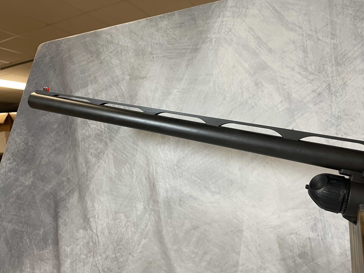 #2030-•-benelli-nova-12-ga.-pump-action-shotgun,-sn:-z185519-image-19