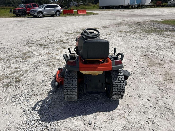 2013-husqvarna-lgt2654-image-16