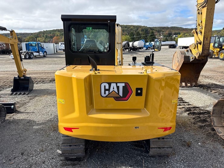 caterpillar-305-image-5