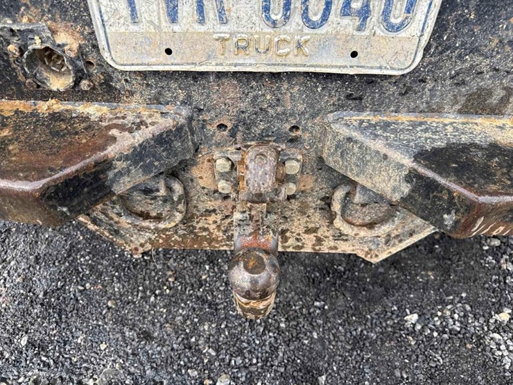 2005-ford-f450-xl-image-13