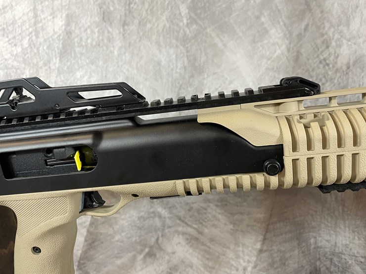 #2042-•-hi-point-carbine-45-auto-semi-auto-rifle,-sn:-r125884-image-21