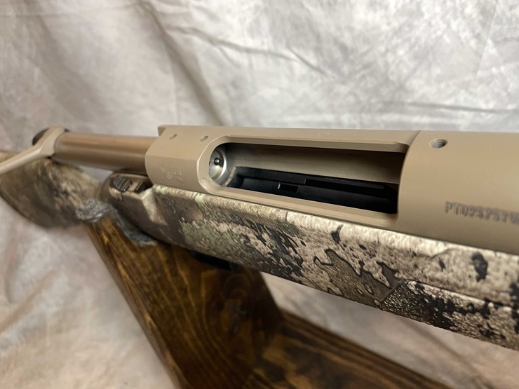 #2048-•-winchester-xpr-300-win-mag-bolt-action-rifle,-sn:-pt09575yw357-image-17