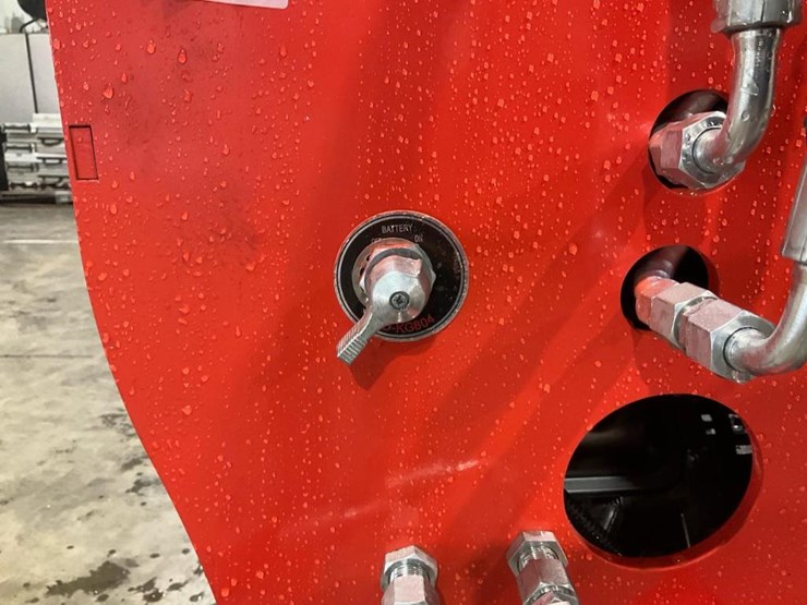 #1008-•-unused-ky380-mini-skid-steer-image-25