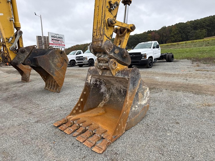 2015-kobelco-sk350-lc-9-image-9