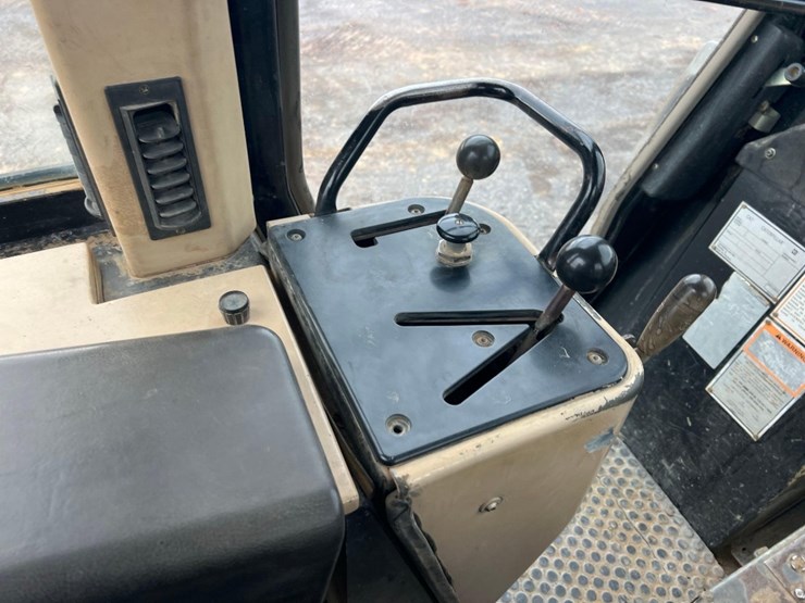 1998-caterpillar-953c-image-29