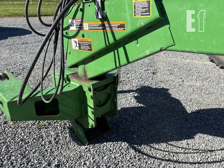 2012-john-deere-946-image-4