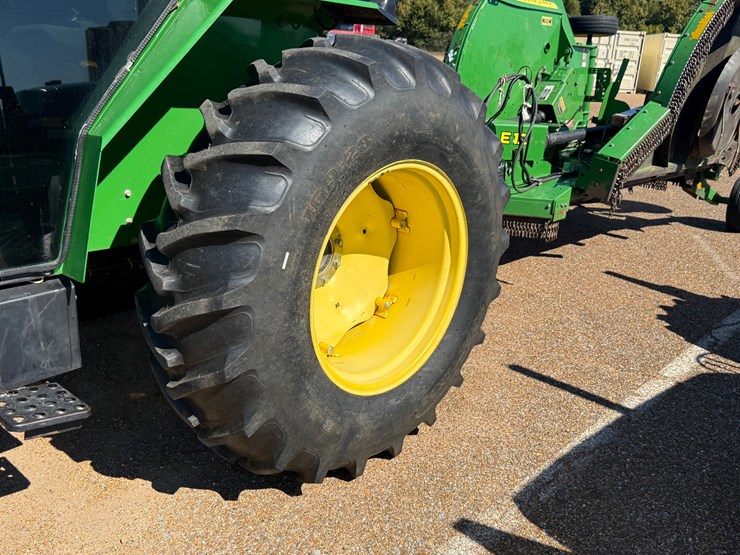 john-deere-5410-image-33