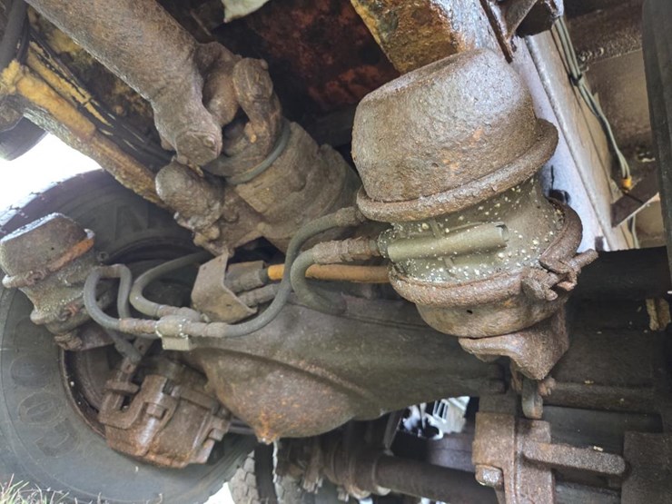 1989-mack-rd690s-image-47