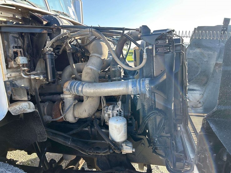 2002-western-star-4900-image-8