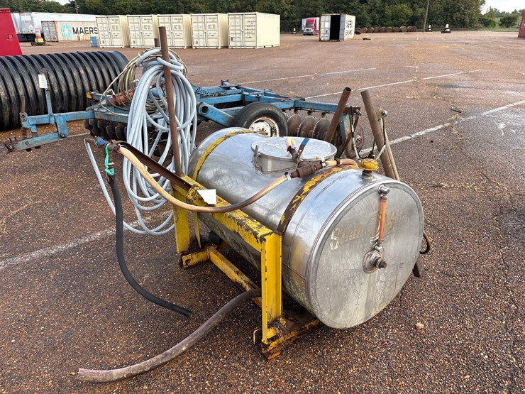 #6928-•-3pt-hitch-spray-tank-image-1